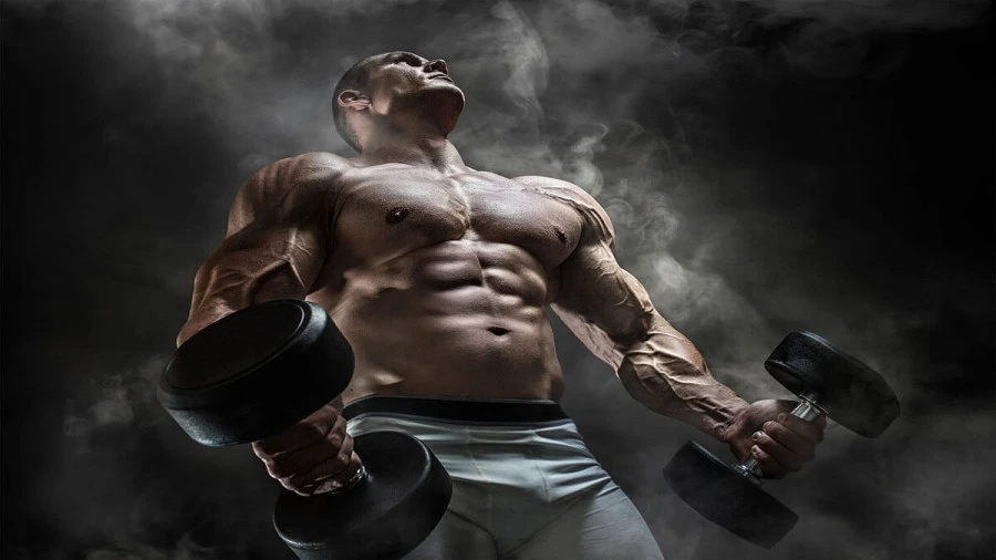 Men pumping up muscles900x506 Men pumping up muscles900x506